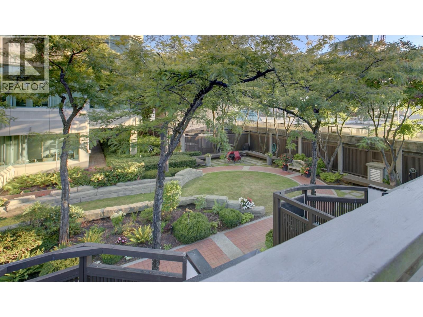1360 W 8TH AVENUE, Vancouver