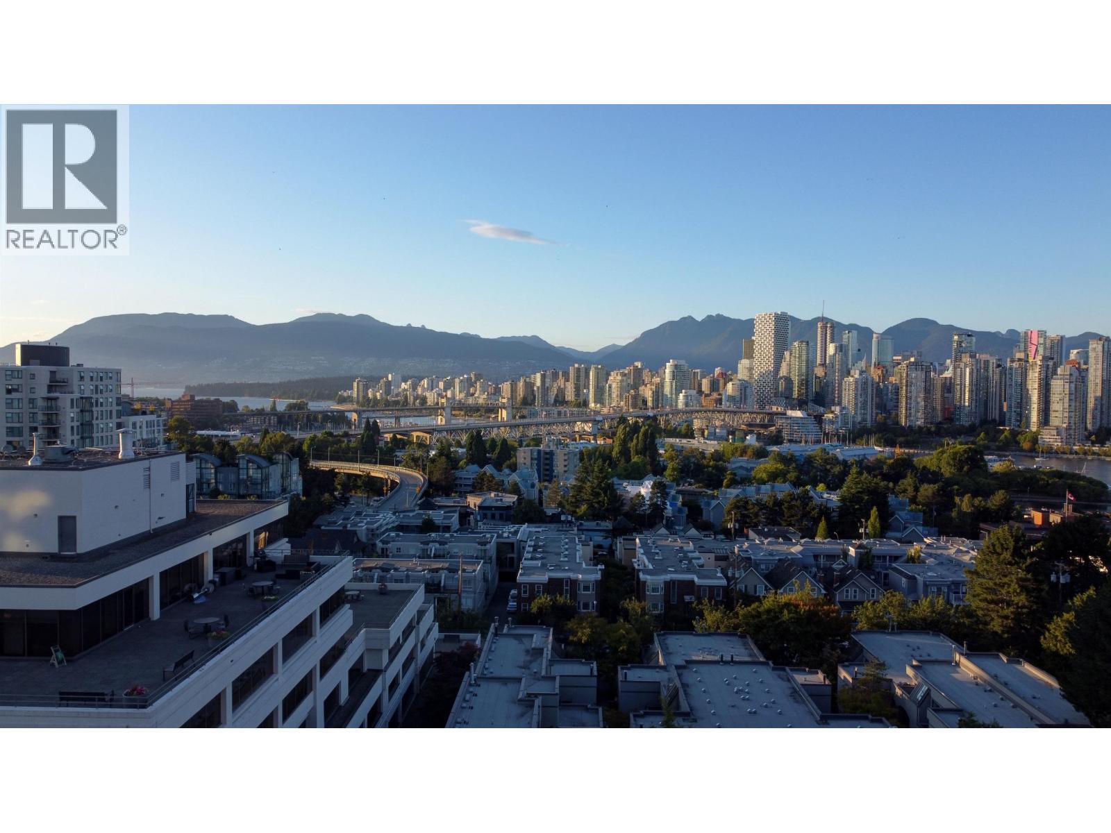 1360 W 8TH AVENUE, Vancouver