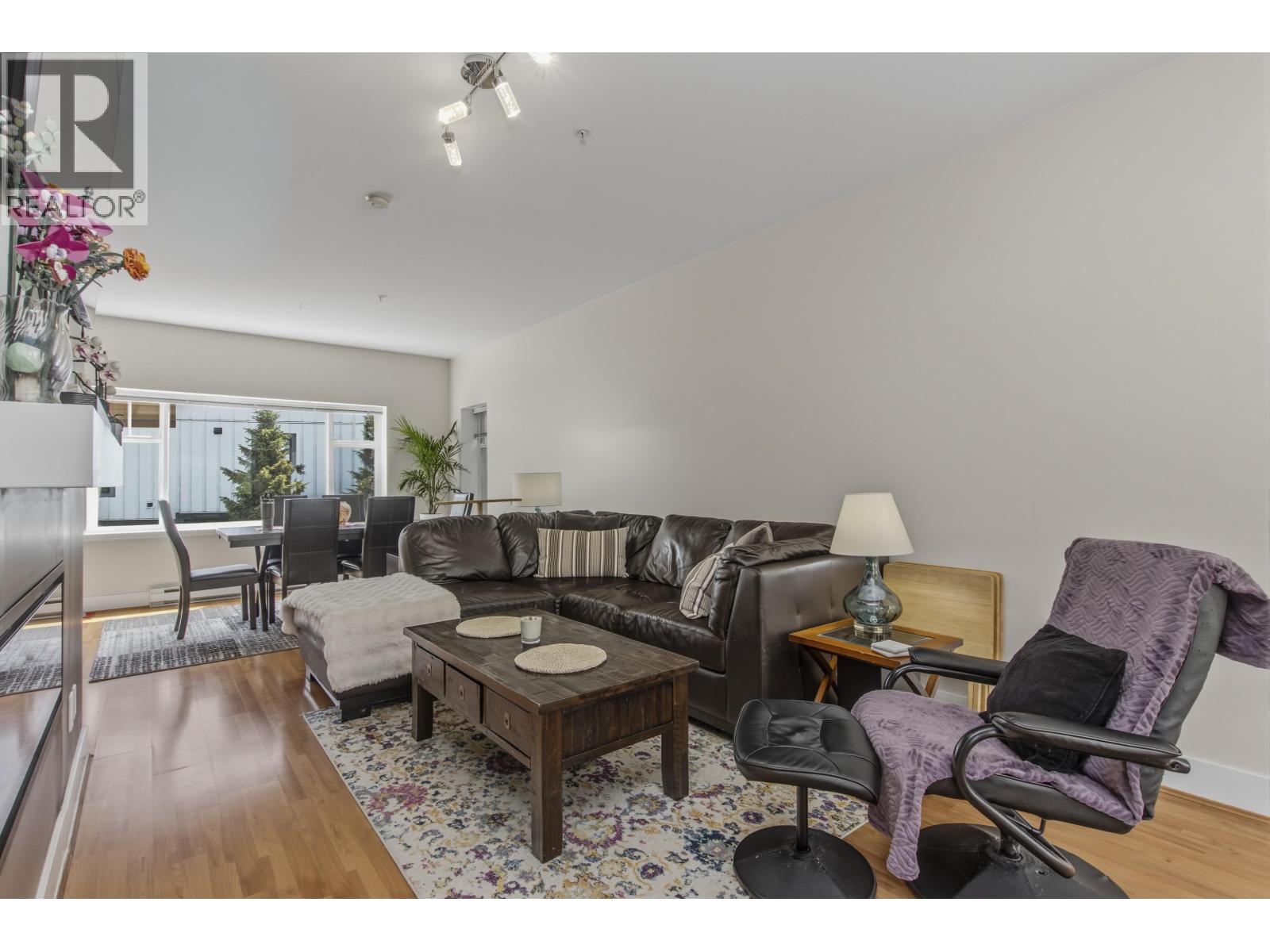 2 1200 EDGEWATER DRIVE, Squamish — photo 5