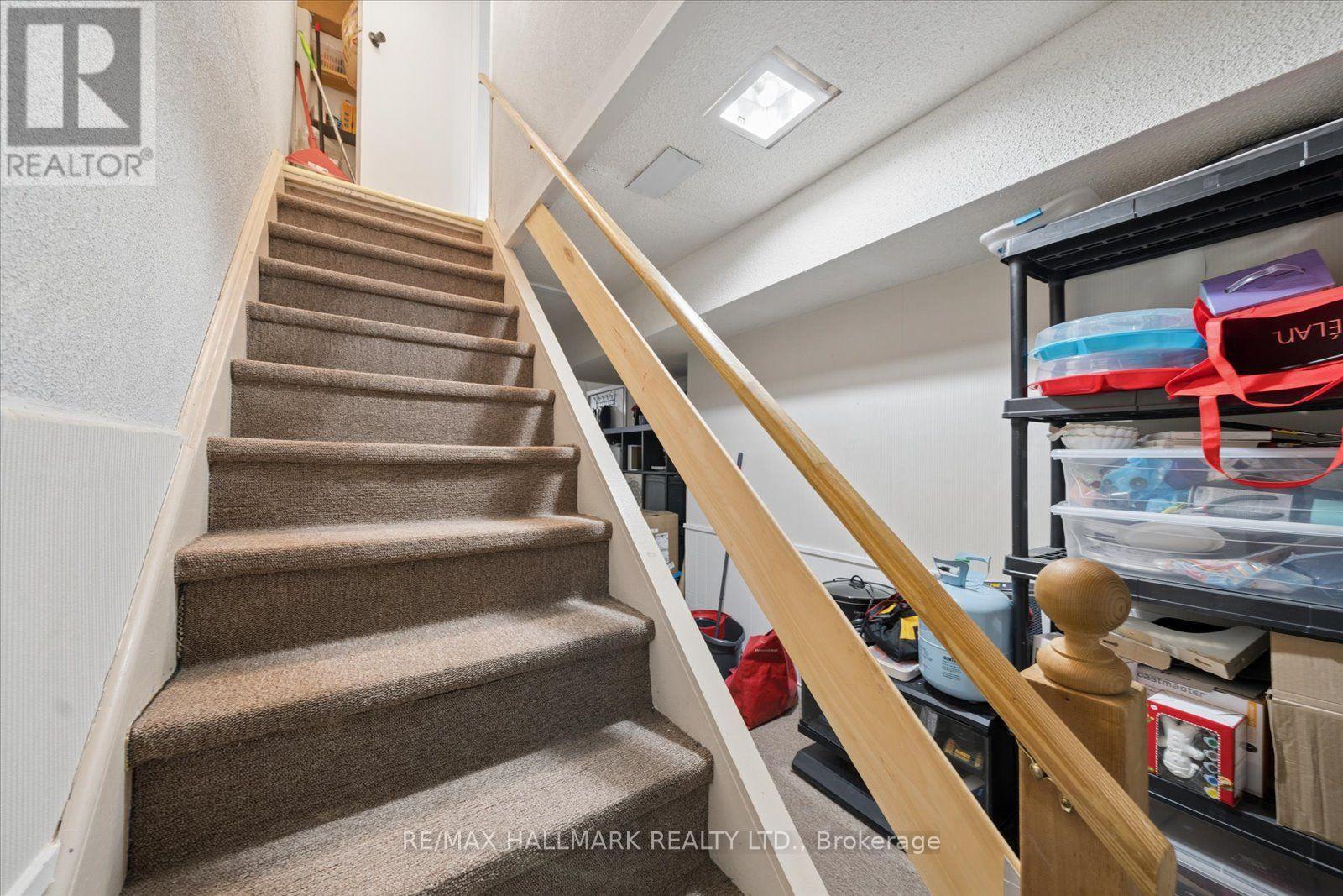 #69 39 CAMELOT WAY - 37