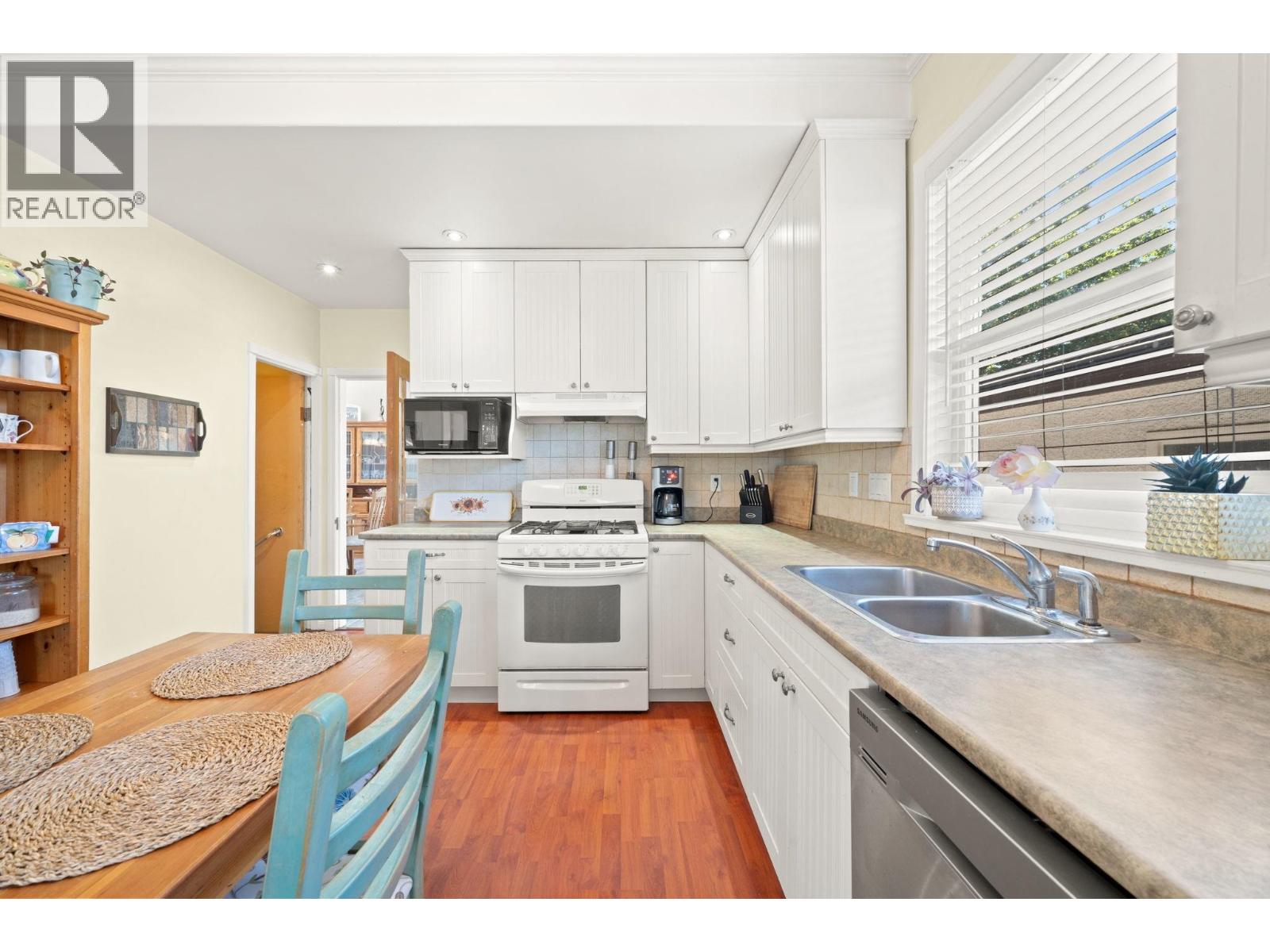 5743 ST. MARGARETS STREET, Vancouver — photo 8