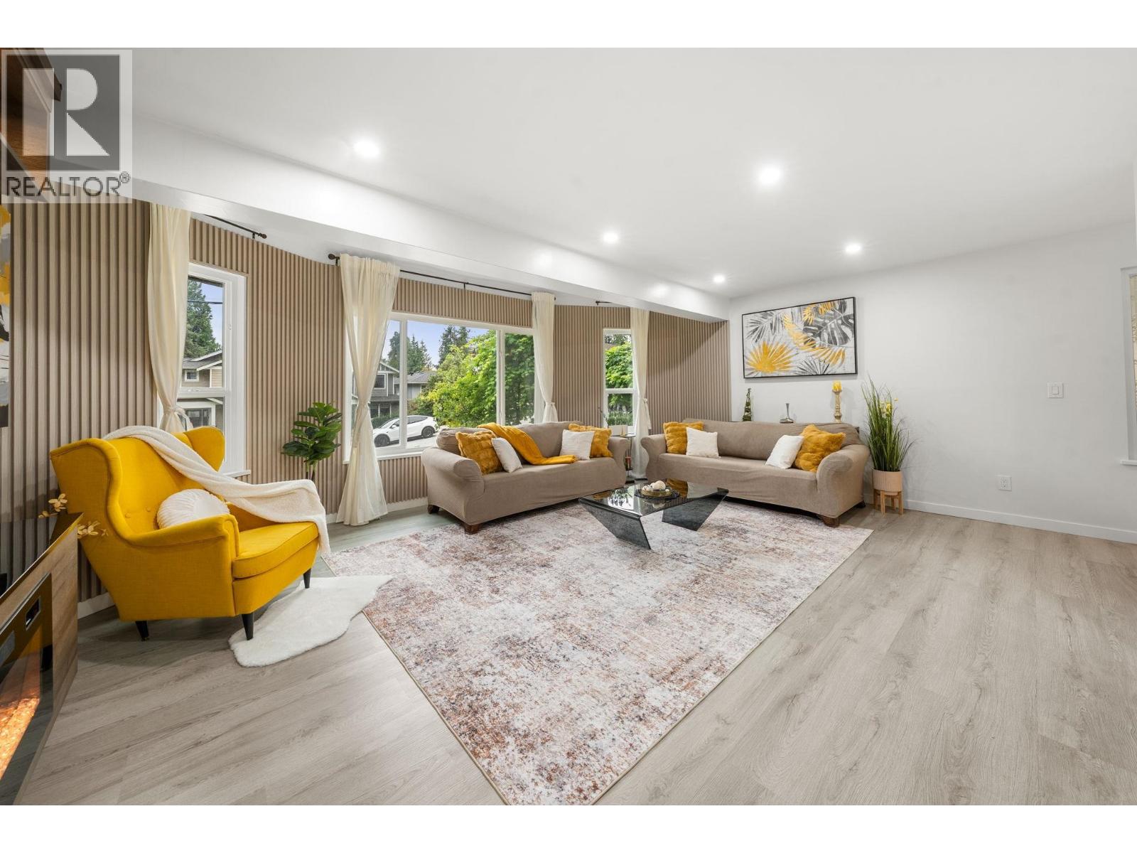 660 E 22ND STREET, North Vancouver — photo 5