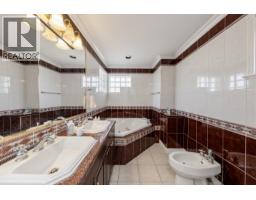 4993 Venables Street, Burnaby, BC V5B1X8 Photo 12