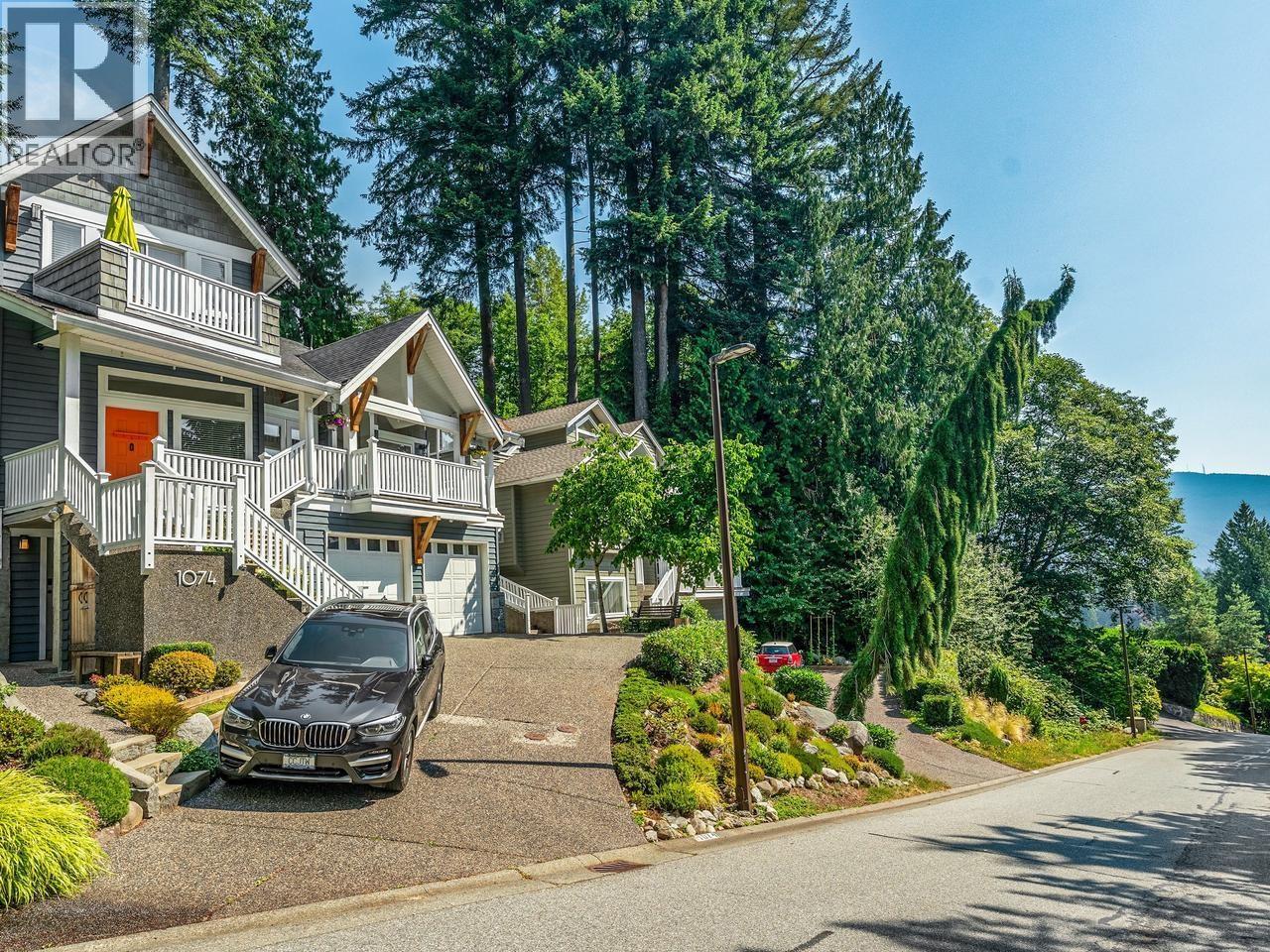1074 KILMER ROAD, North Vancouver — photo 2