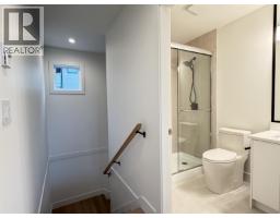 Laneway 1150 Charland Avenue, Coquitlam, BC V3K3L1 Photo 11