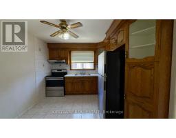 31 Quinan Drive, Toronto, ON M6L1E8 Photo 12