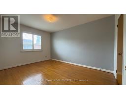 31 Quinan Drive, Toronto, ON M6L1E8 Photo 17