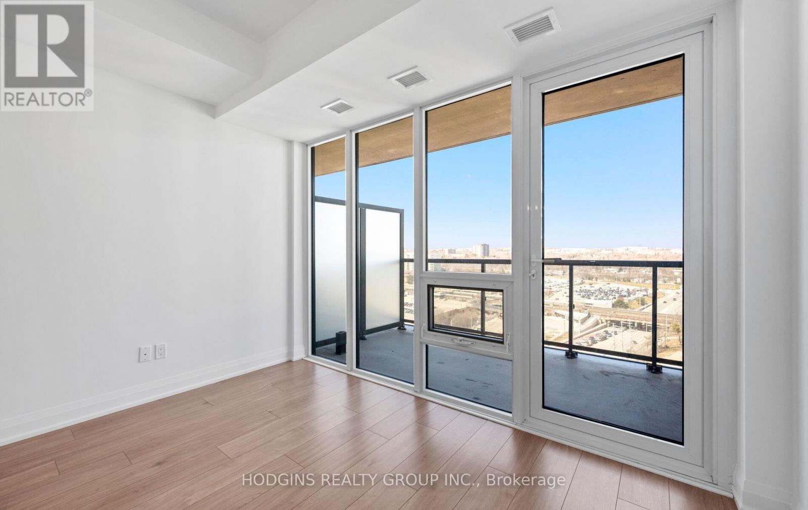 #1714 1035 SOUTHDOWN ROAD - 6