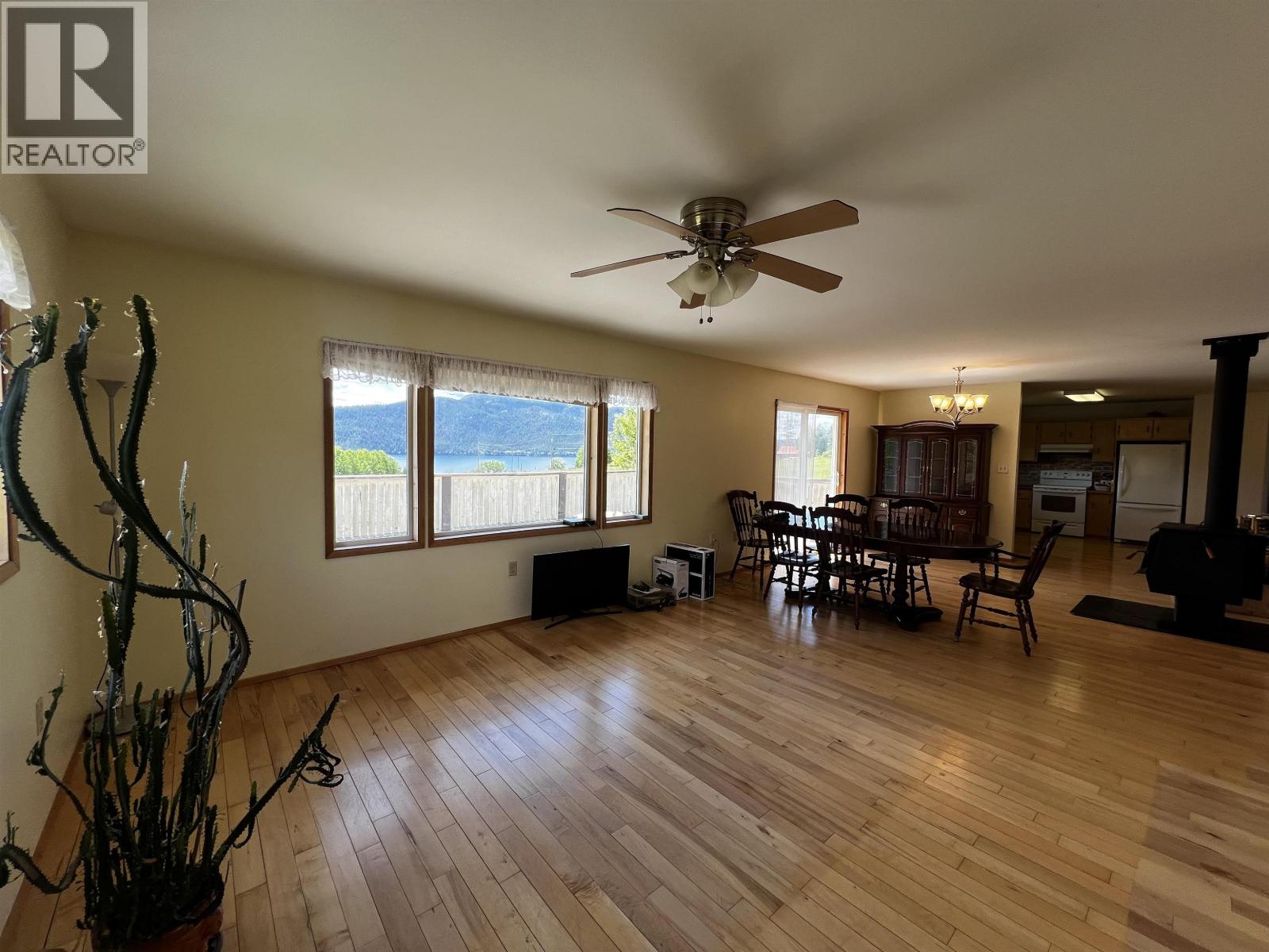 3150 FRANCOIS LAKE ROAD - Image 10