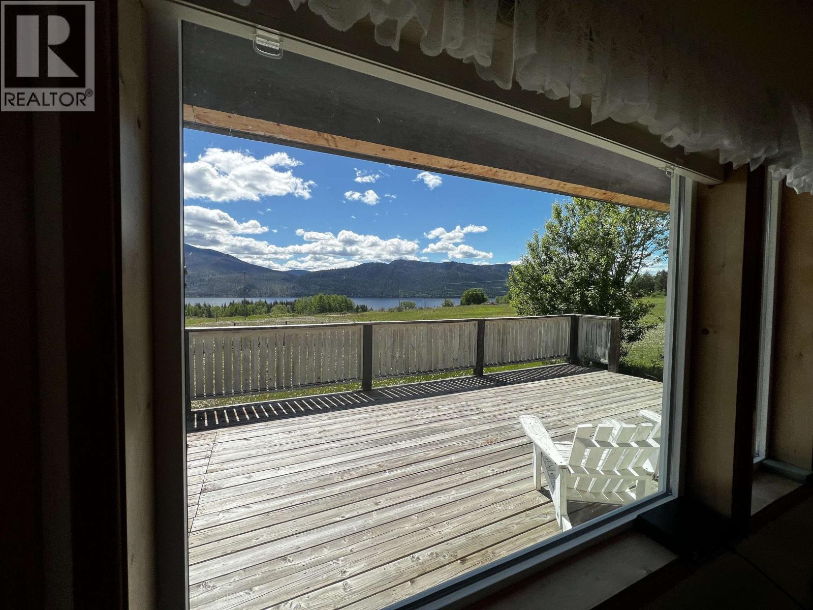 3150 FRANCOIS LAKE ROAD - 11