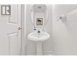 238 George Street, Toronto, ON M5A2N1 Photo 10