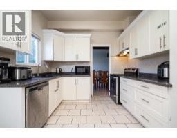 11900 Burnett Street, Maple Ridge, BC V2X6P5 Photo 9