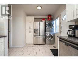 11900 Burnett Street, Maple Ridge, BC V2X6P5 Photo 10