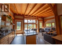 1917 Mt Mcpherson Drive, Revelstoke, BC V0E2S0 Photo 57