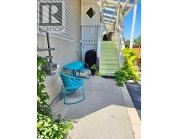 1004 13 Street SE - photo 36