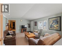 4965 Pine Acres Road Unit# 71, Chase, BC V0E1M3 Photo 9