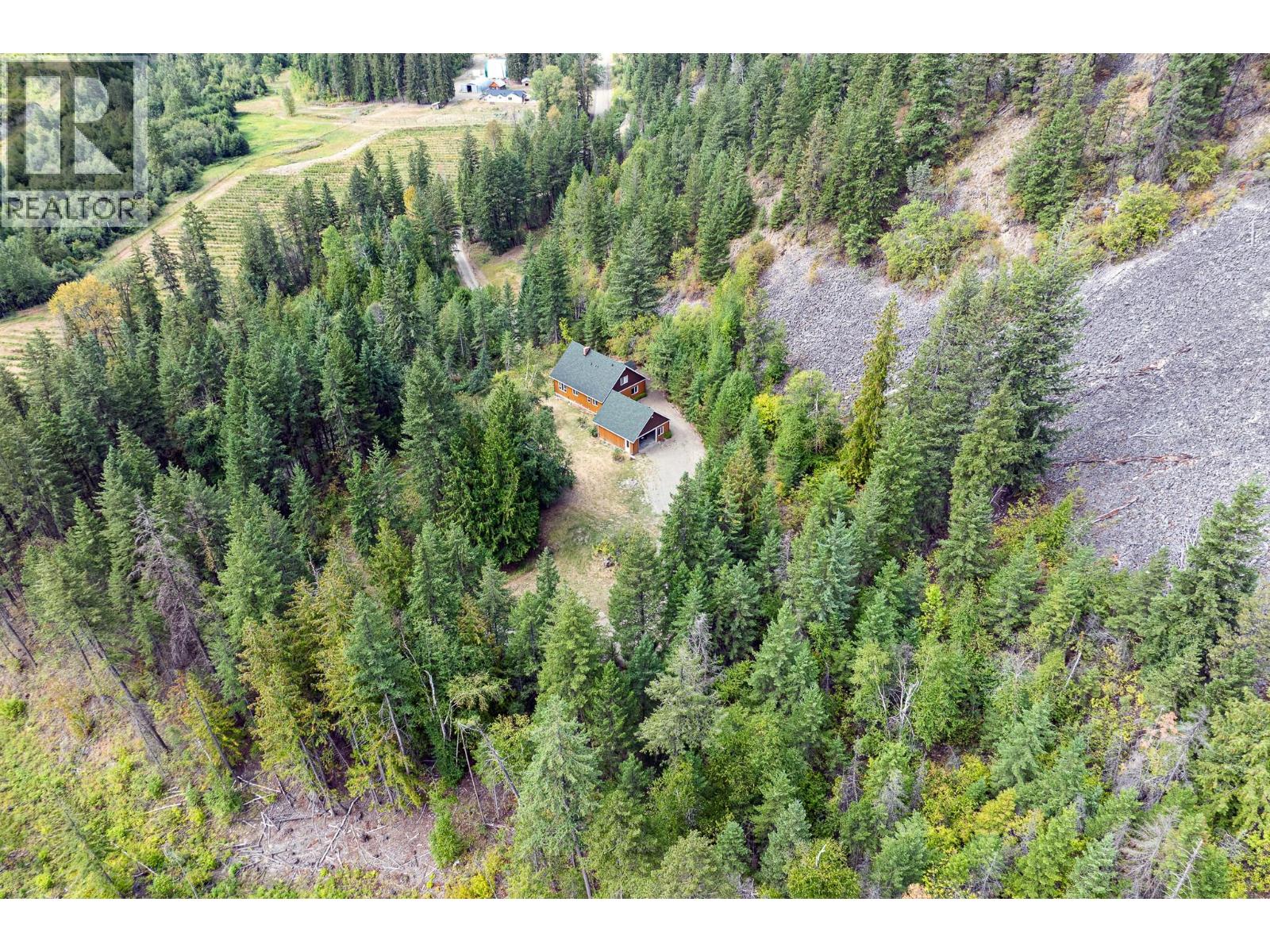 1249 Creighton Valley Road - Image 55