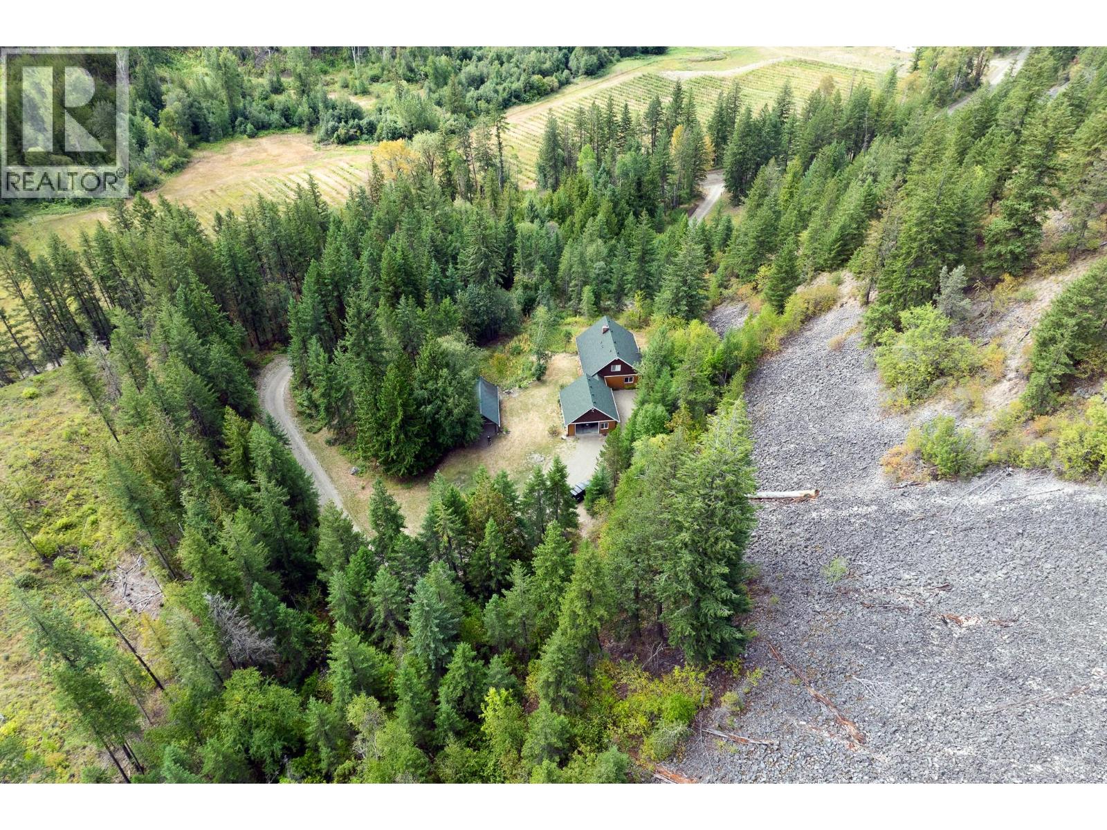 1249 Creighton Valley Road - 56