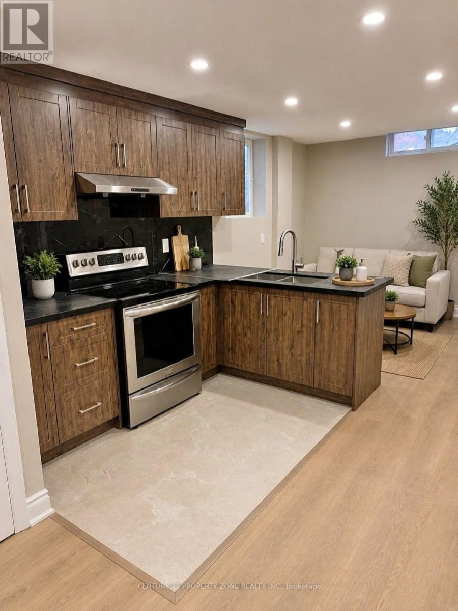 144 RICKSON AVENUE, Guelph (Kortright West) — photo 1