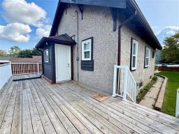 360 Queen Street W, Virden, MB R0M2C0 Photo 34