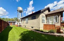 360 Queen Street W, Virden, MB R0M2C0 Photo 41