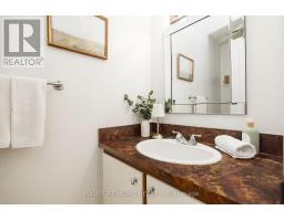 30 Berkshire Way, Ottawa, ON K2J2B2 Photo 17