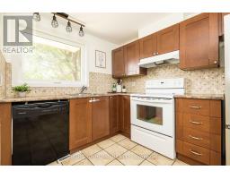 30 Berkshire Way, Ottawa, ON K2J2B2 Photo 14