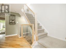 30 Berkshire Way, Ottawa, ON K2J2B2 Photo 18