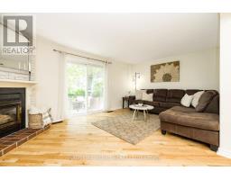 30 Berkshire Way, Ottawa, ON K2J2B2 Photo 8