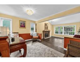 2092 148 Street, Surrey, BC V4A8L5 Photo 9