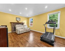 2092 148 Street, Surrey, BC V4A8L5 Photo 12