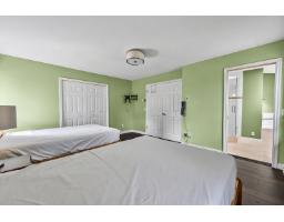 2092 148 Street, Surrey, BC V4A8L5 Photo 21