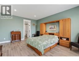 808 Timberline Dr, Campbell River, BC V9H0C8 Photo 19