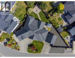 808 Timberline Dr, Campbell River, BC V9H0C8 Photo 71