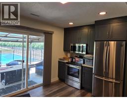 4pc Bathroom - 128 Ashnola Road, Keremeos, BC V0X1N1 Photo 13