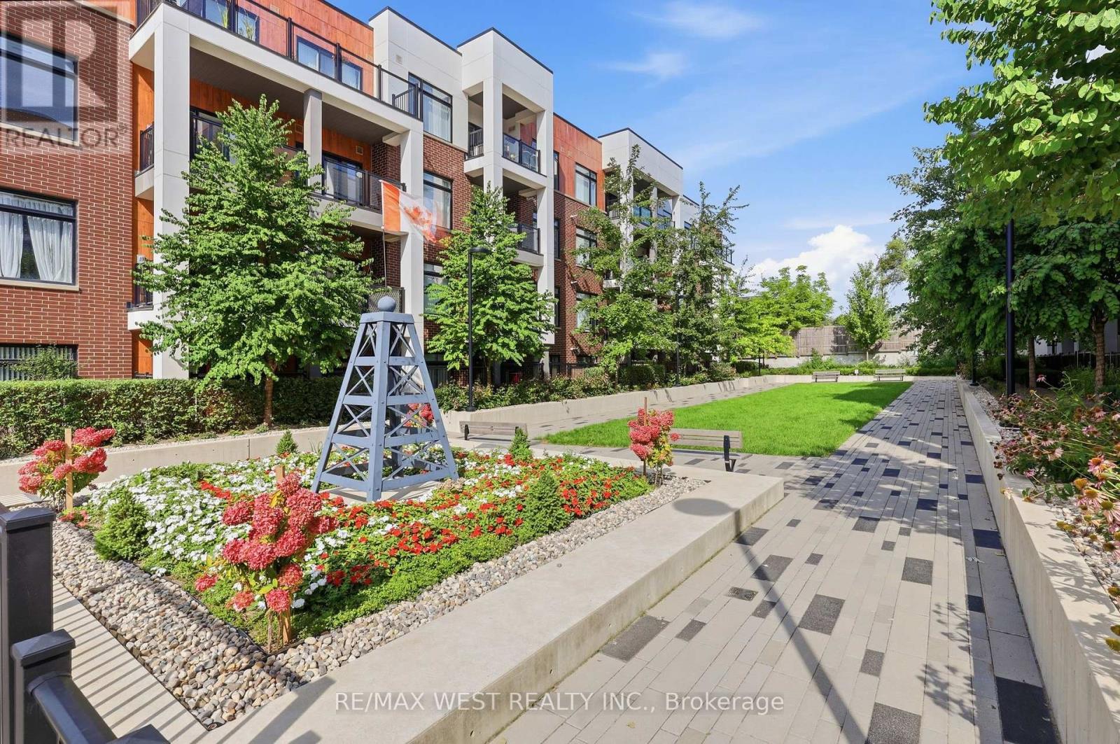 #302 130 CANON JACKSON DRIVE - Image 32