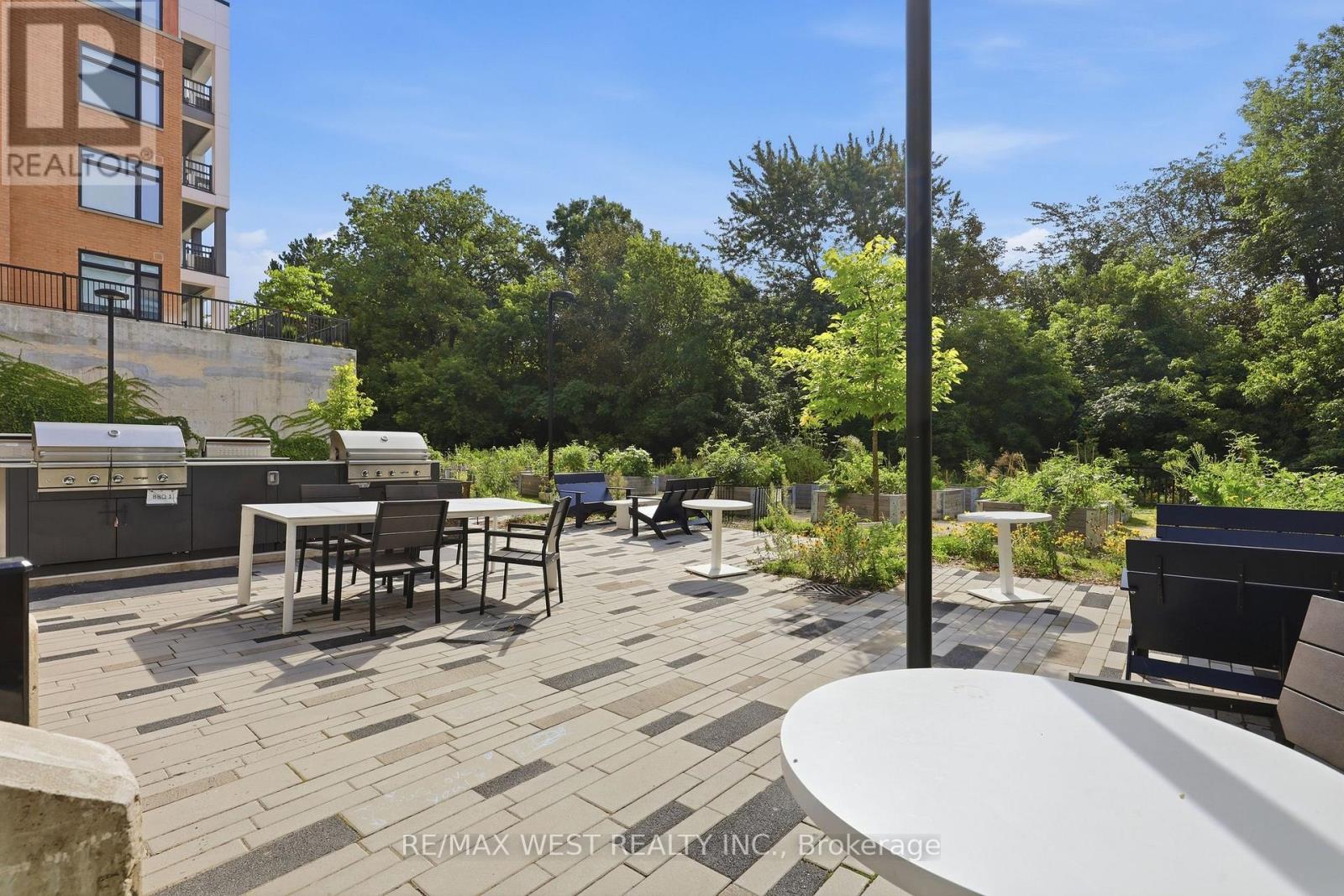 #302 130 CANON JACKSON DRIVE - Image 28