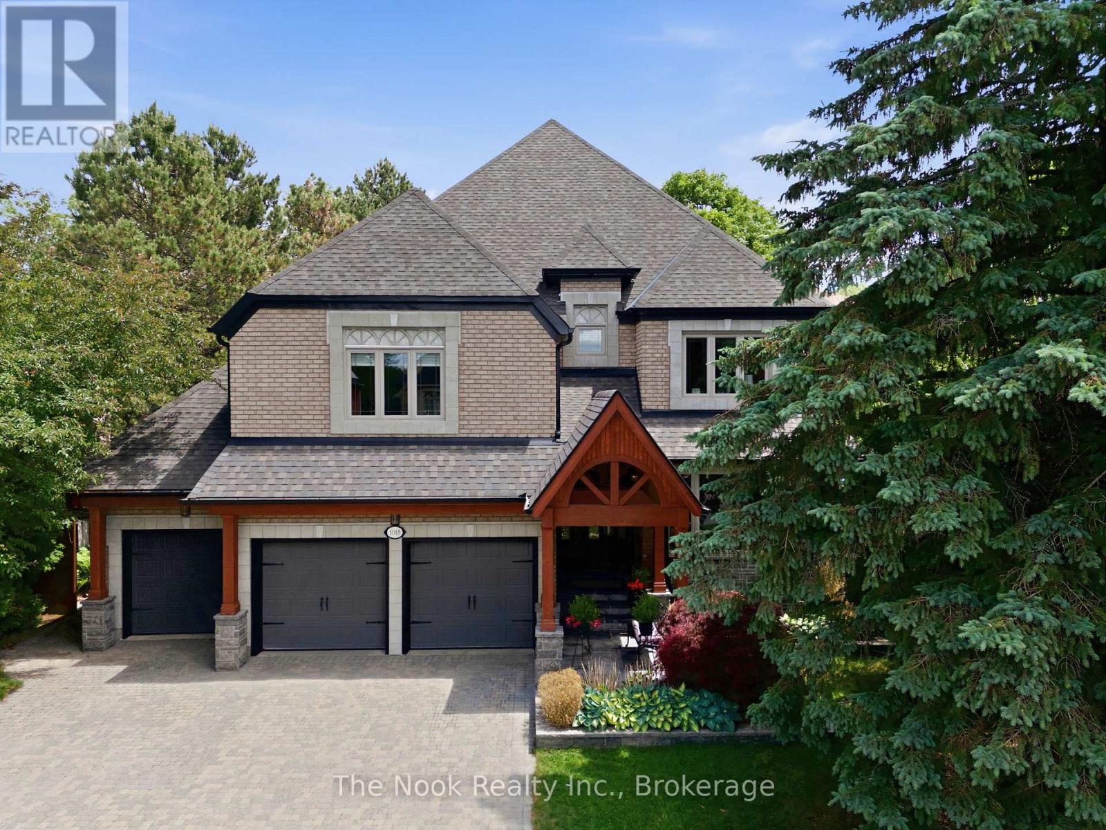 1018 Lockwood photo 2
