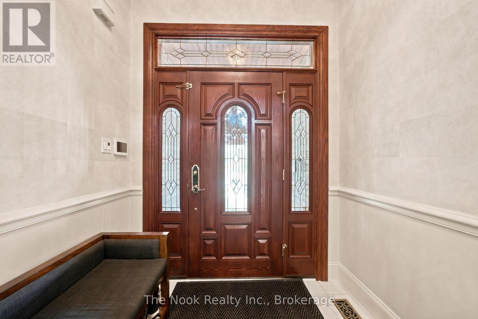 1018 Lockwood photo 5