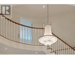 1018 Lockwood Circle, Newmarket, ON L3X1M2 Photo 24