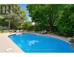 1018 Lockwood Circle, Newmarket, ON L3X1M2 Photo 47
