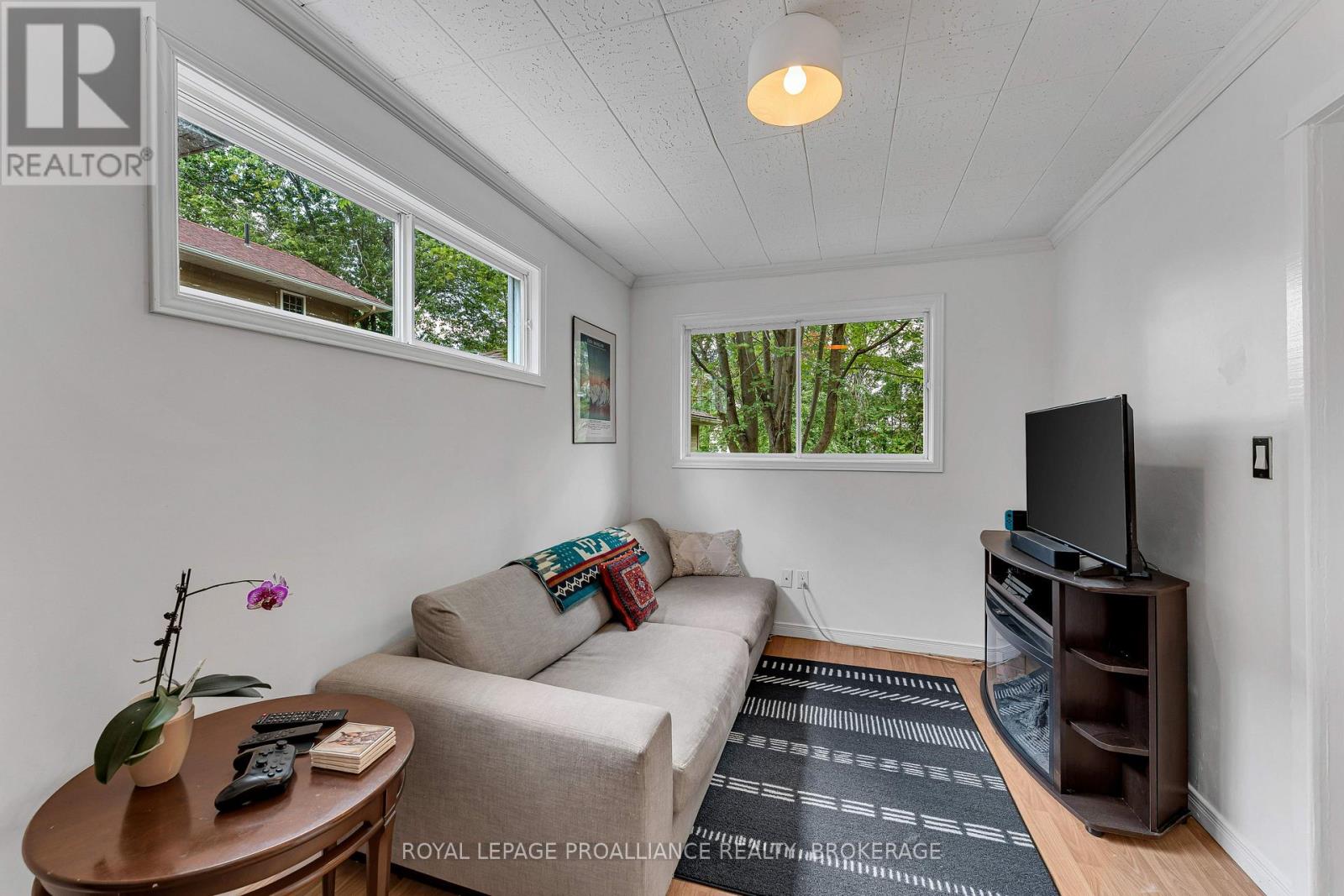 212 WESTDALE AVENUE - 19