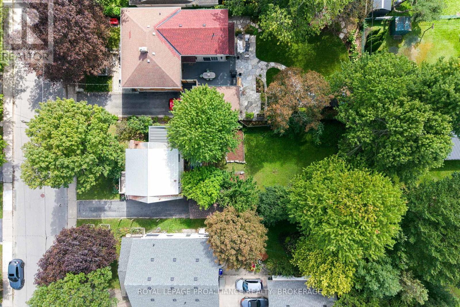 212 WESTDALE AVENUE, Kingston (Central City East) — photo 4