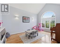 Dining room - 55 Farmhouse Road, London East, ON N5Y5M4 Photo 16