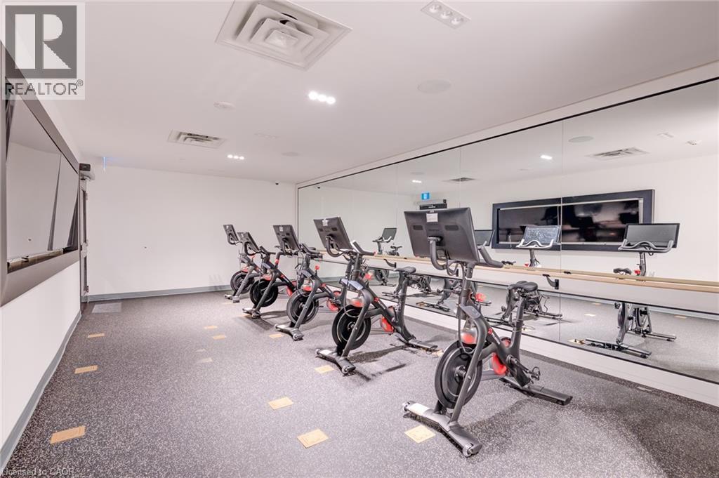 #317 15 WELLINGTON Street S - 30