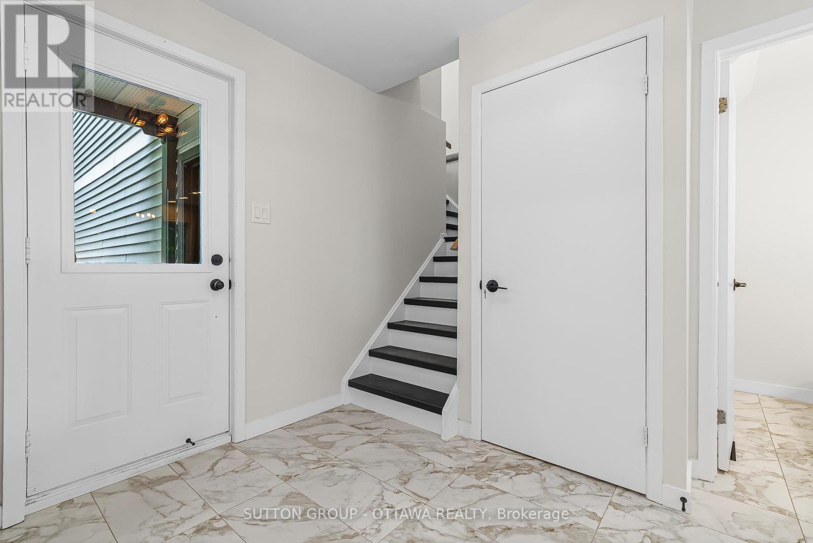 foyer