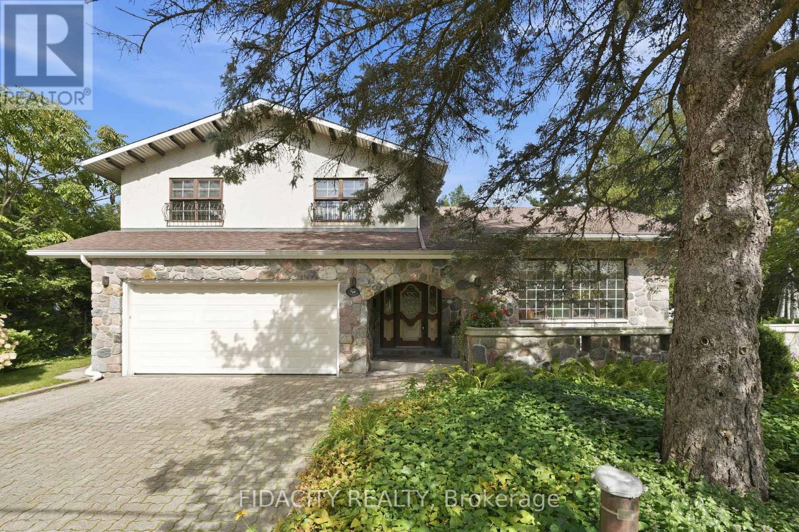 45 CORTLEIGH DRIVE - 1