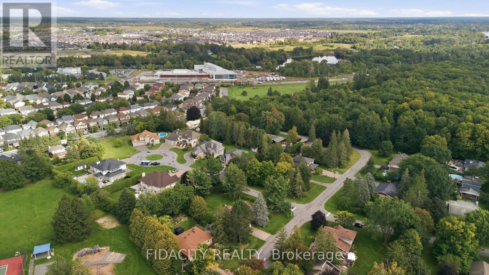 45 CORTLEIGH DRIVE - 45
