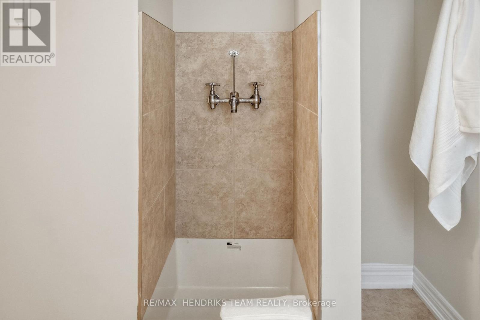 12 RILEY AVENUE - Image 19