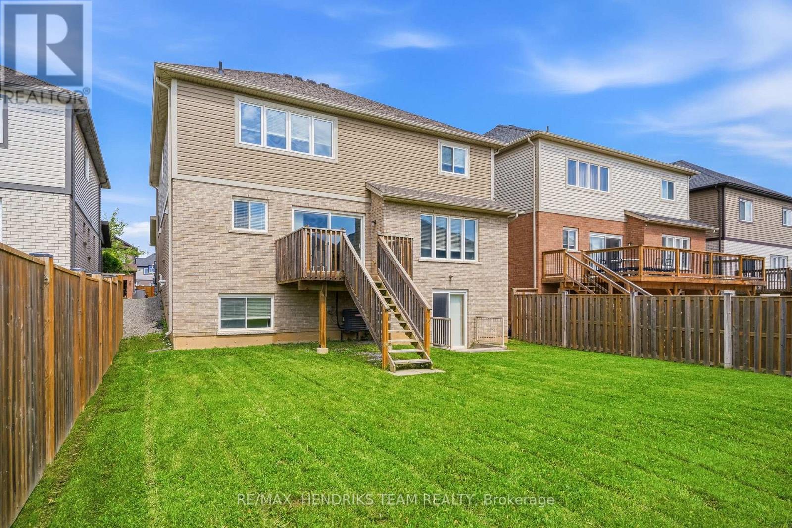 12 RILEY AVENUE - Image 36